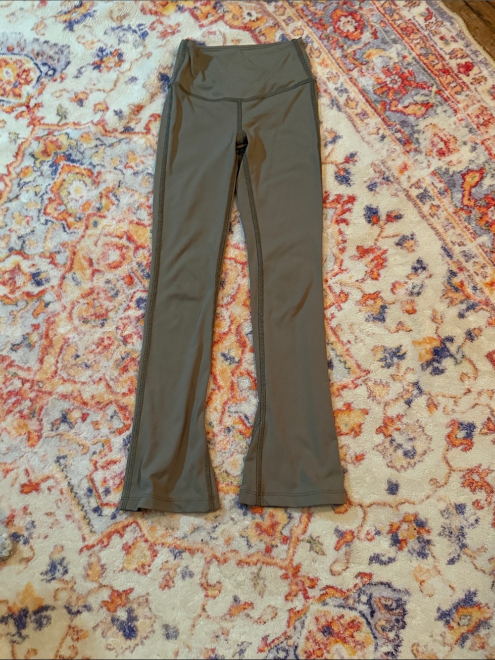 Girls High-Waist tan/brown tiger Friday flair leggings.